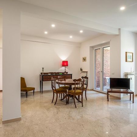 Claudia Apartment Balduina ローマ エクステリア 写真